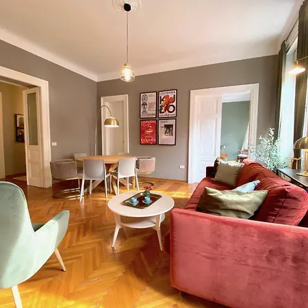 Zentrum Vor Der Tuer Apartmán