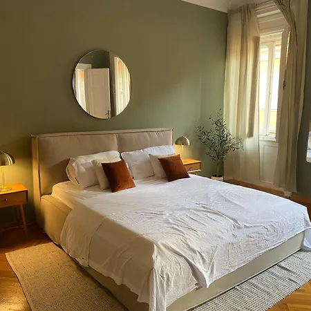 Zentrum Vor Der Tuer Apartman